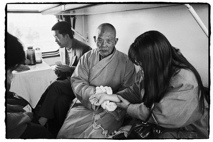 Документальный фотоцикл о *жизни* китайских поездов от Wang Fuchun Документальный фотоцикл о *жизни* китайских поездов от Wang Fuchun